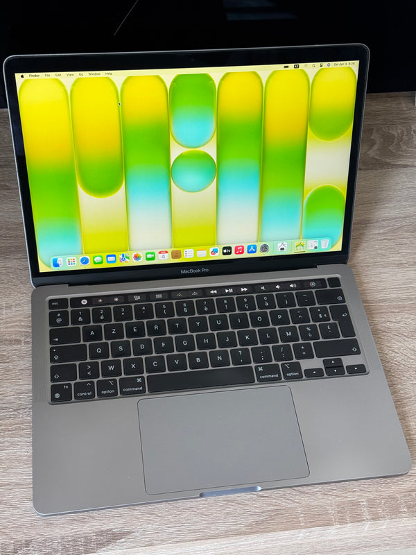 MacBook pro 13" 2020 i7 11th Gen 32Go 1To