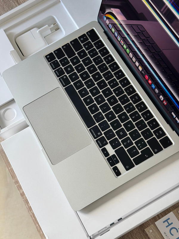 MacBook Air 13" M4 2025 16Go 256Go
