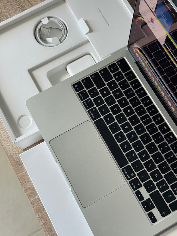 MacBook Air 13" M4 2025 32Go 1To AppleCare+ 2028