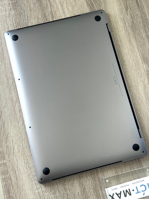 MacBook Pro 16" i9 2.4Ghz 64Go 1To AMD 8Go 2019