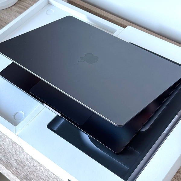 MacBook Pro 16'' 2026 M5 PRO 24Go 1To Applecare+ 2029