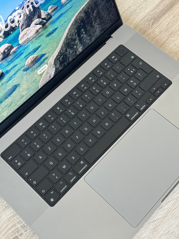 MacBook Pro 16" M1 MAX 32Go 1To 2021