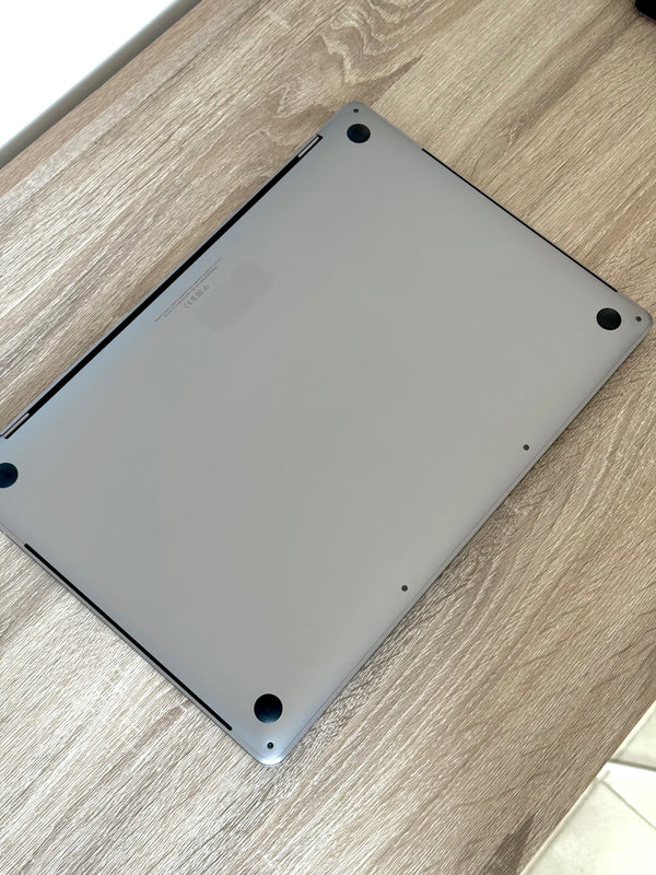MacBook Pro 16'' i9 2.4 64Go 1To 2019