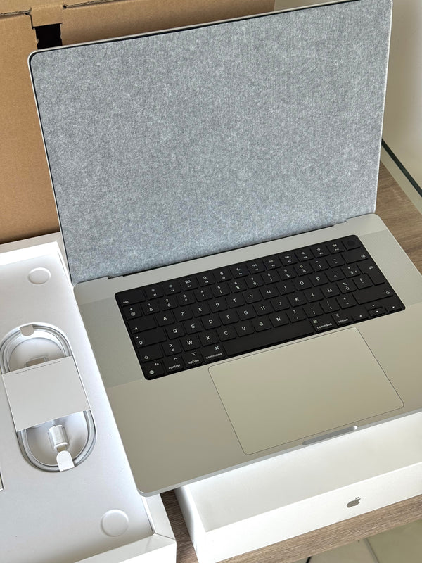 MacBook Pro 16' M1 MAX 32Go 4To 2021