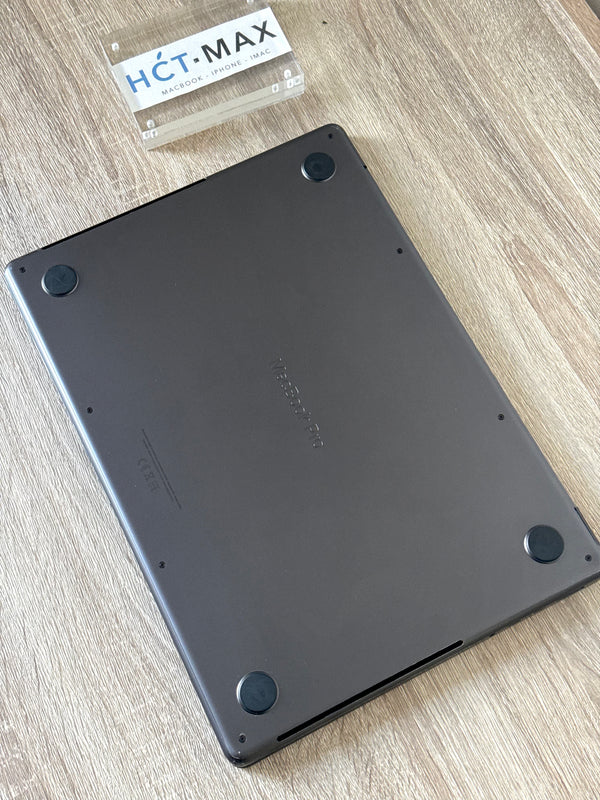MacBook Pro 14" M3 PRO 18Go 1To 2024Noir sideral
