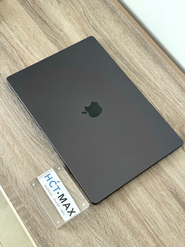 MacBook Pro 16" M3 PRO 18 coeurs 18Go 512Go 2024