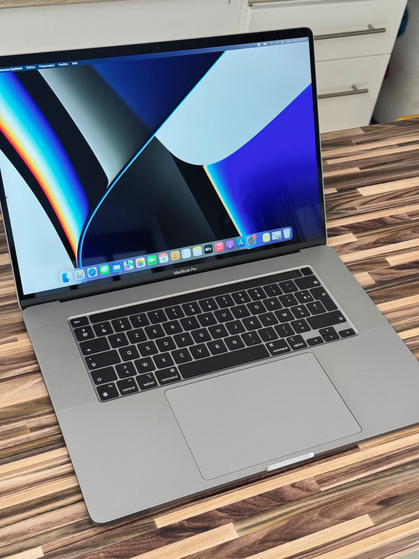MacBook 16'' i7 32Go 1To 2019