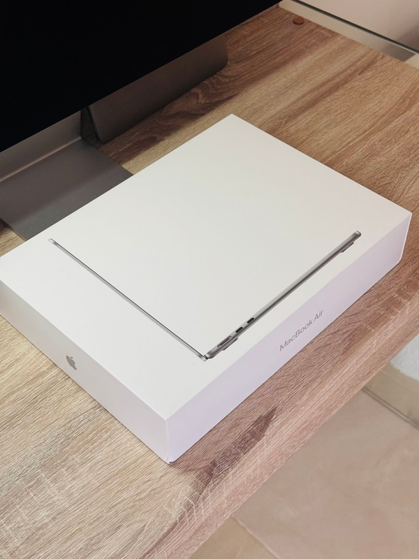 MacBook Air 13'' 2022 M2 8Go 256 Go